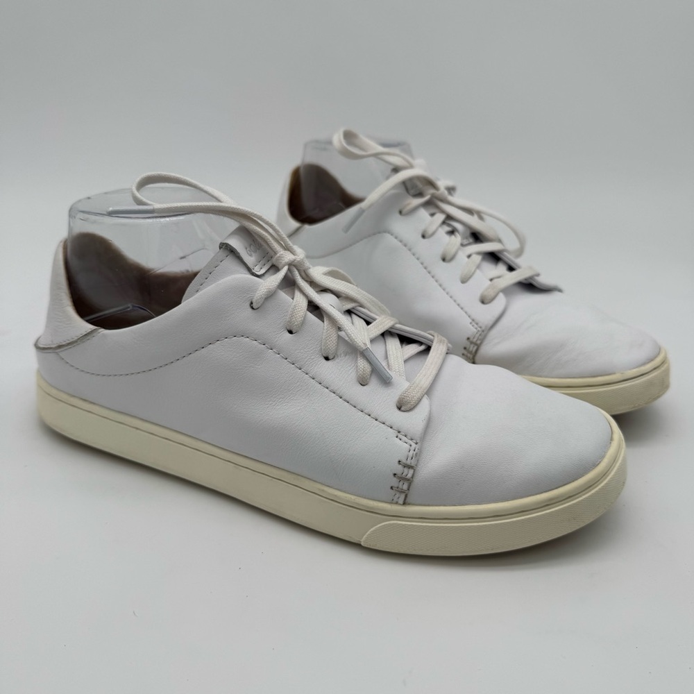 OluKai Pehuea Li’Ili White Leather Convertible Sneaker Size 10